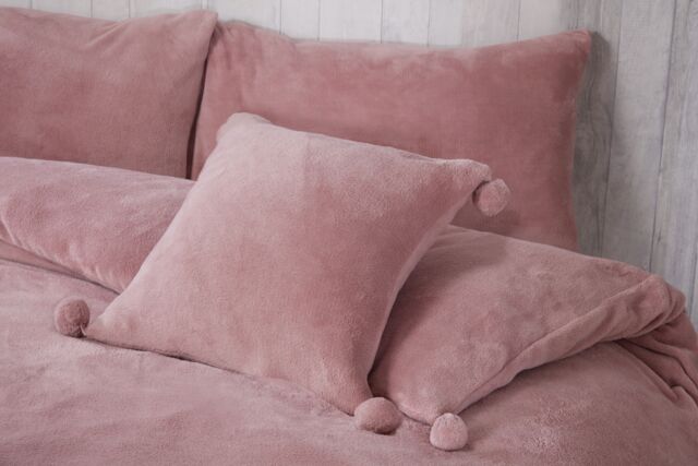 Rapport Home Pom Pom Fleece Cushion Cover (43x43 cm) in Baby Pink - Size: 43 cm x 43 cm - image 1