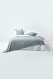 Homescapes Cotton Cable Knit Throw Soft & Cosy Vintage Blanket in Duck Egg Blue - Size: 130 cm x 170 cm - thumbnail 4