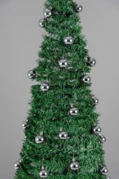 Shatchi 4Ft Prelit Pop up Christmas Tree with Silver Baubles & Battery Operated LED Warm White Lights in Green - thumbnail 4