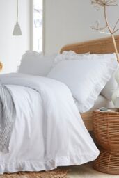 Appletree 'Cassia Frill' 100% Cotton Relaxed Look Duvet Cover Set in White - Size: Super King - thumbnail 2