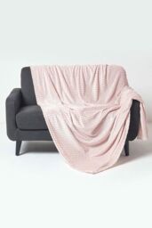 Homescapes Mora Faux Fur Velvet Throw in Pink - Size: 200 cm x 230 cm