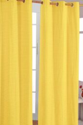 Homescapes Cotton Gingham Eyelet Curtain Pair in Yellow - Size: 140 cm width x 183 cm drop - thumbnail 1