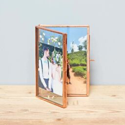 Paper High Reclaimed Glass Folded Double Photo Frame in Gold - Size: Large - thumbnail 3