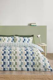 Catherine Lansfield 'Bryson Geo' Reversible Duvet Cover Set in Blue - Size: Single - thumbnail 1