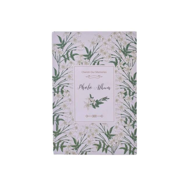 NESTLUNE Grass Green Photo Album Holds 300 Photos Photography Storage in White - Size: 100 cm x 15 cm - image 1