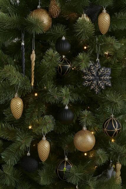 Neo Large 110PCS Christmas Tree Bauble Ornaments Set in Black - image 1