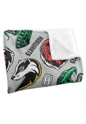 Warner Brothers Harry Potter House Varsity Badges Blanket 152 x 127 cm in White - thumbnail 3