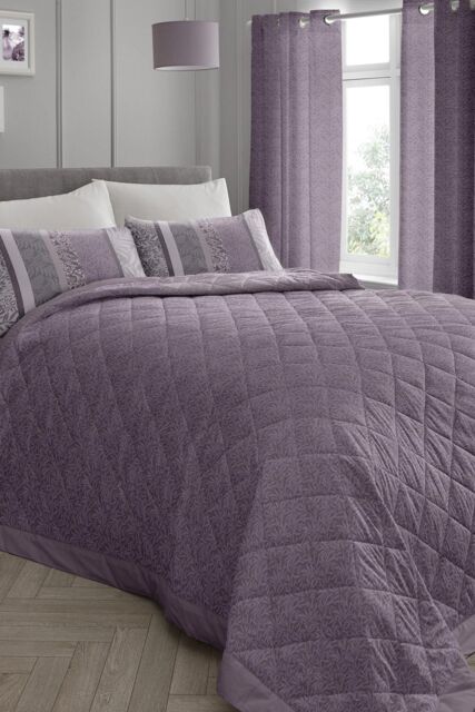 Dreams & Drapes 'Hanworth' Modern Leaves & Fauna Striped Duvet Cover Set in Lavender - image 1