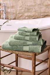 CHRISTY 'Supreme Hygro' Luxury 100% Supima Cotton Pile Towels in Green - Size: Bath Sheet - thumbnail 4