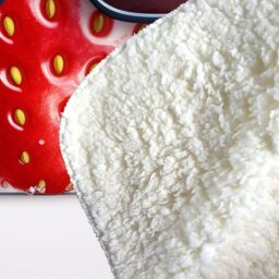 Warren Reed - Designer Strawberry In Glasses Sherpa Blanket - Size: Large - thumbnail 3