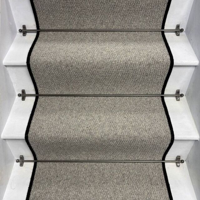 RainbowHome Squirrel Grey Wool Stair Runner With 100% Pure Wool Edge - Size: 15 cm x 20 cm - image 1