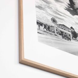 nielsen Quadrum 50 x 50cm Wooden Picture Frame With Protective Glass Front in Light Oak - Size: 50 x 50 cm - thumbnail 3