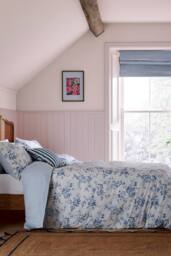 Helena Springfield 'Candy Stripe' Cotton Cushion in Blue - Size: 40 cm x 40 cm - thumbnail 4