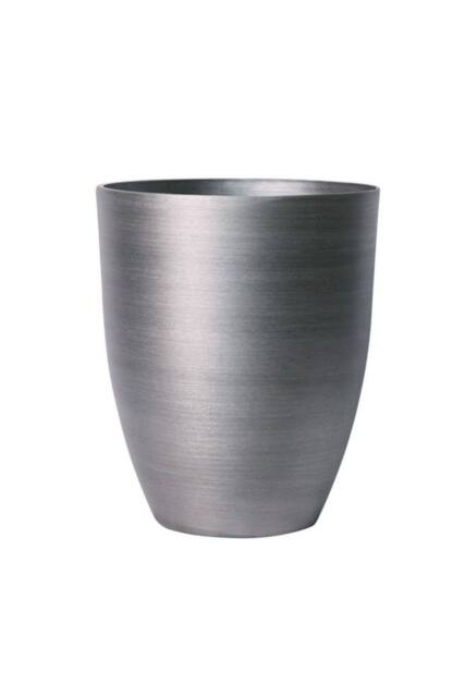 KDMD Brushed Steel Metallic Look Plastic Planter 52.5cm in Silver - image 1