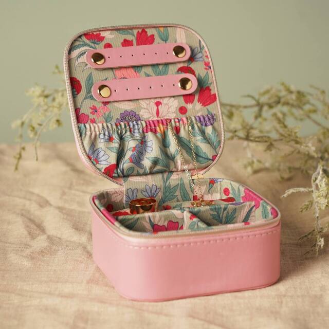 Sophia Lane Pink & Green Floral Jewellery Box in Light Pink