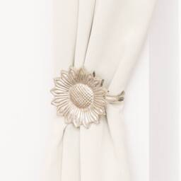 Melody Maison Set Of 2 Silver Metal Sunflower Wall Mounted Tie Backs - thumbnail 3