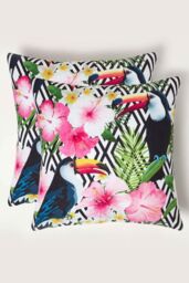 Homescapes Luxury Waterproof Tropical Toucan Outdoor Cushion 45 x 45 cm, Set of 2 in Pink - Size: 45 cm x 45 cm - thumbnail 1