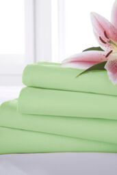 Martex Percale Fitted Sheet in Green - Size: Single - thumbnail 1