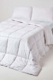 Homescapes Indulgent Pure Mulberry Silk Blend 4.5 Tog Spring/Summer Duvet in White - Size: King