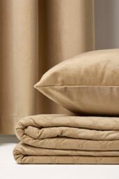Homescapes Diamond Quilted Velvet Throw in Beige - Size: 150 cm x 200 cm - thumbnail 6