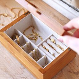 Lisa Angel Women's Glass Top Wooden Medium Jewellery Box in Light Brown - thumbnail 2