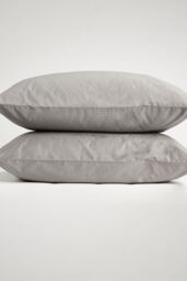 Hotel Pure Luxury 5 Star Classic Pillowcase - Pair in Grey - Size: Standard Pillow Case - thumbnail 2
