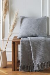 Drift Home 'Hayden' Textured Woven Throw in Grey - Size: 200 cm x 200 cm - thumbnail 4