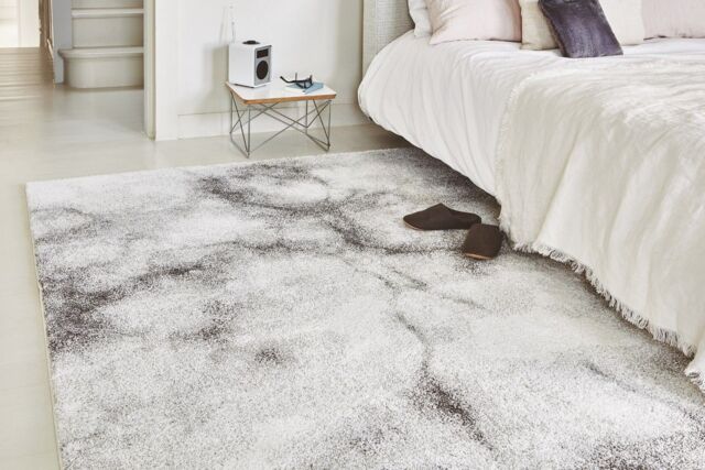The Rug Shop UK Grey Modern Abstract Polypropylene Luxurious Easy to Clean Rug - Size: 200 cm x 290 cm - image 1