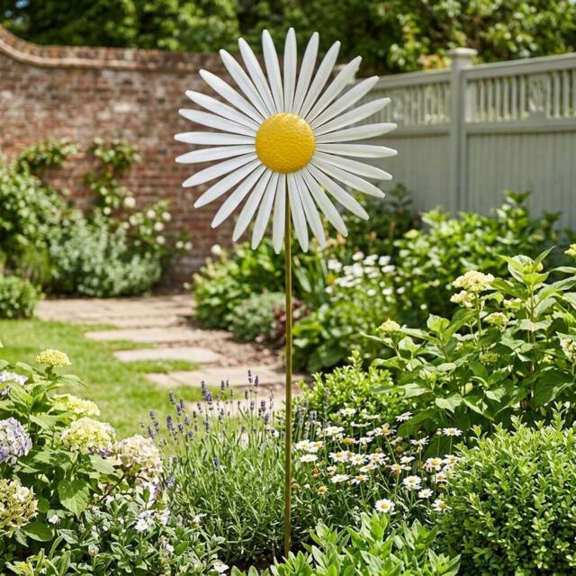 Garden Greatness Large Metal Daisy Spinner Stake - Size: 1 Pack - image 1