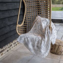 Benjamin Tate Design Learning Online Blanket in Natural - Size: 120 cm x 150 cm - thumbnail 4