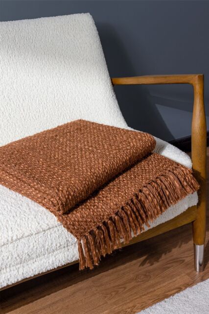 HOEM Morni Woven Yarn Tasselled Throw in Light Brown - Size: 130 cm x 180 cm - image 1