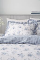 Catherine Lansfield 'Lucie Floral Frill' Reversible Duvet Cover Set in Blue - Size: Double - thumbnail 2