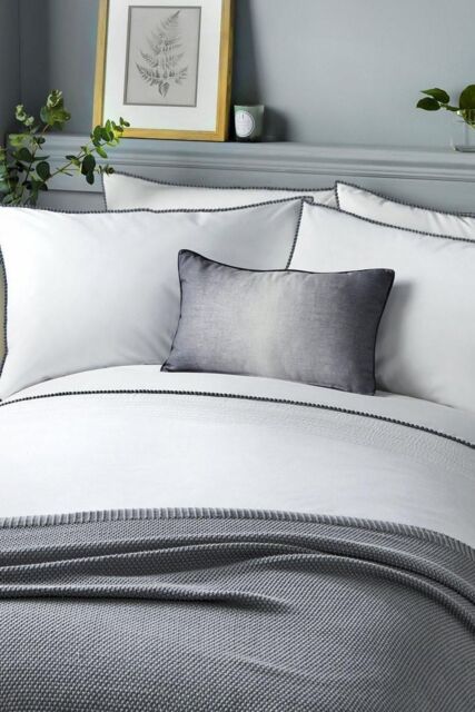Serene 'Pom Pom' Embellished Trim Duvet Cover Set in Grey - Size: Double - image 1