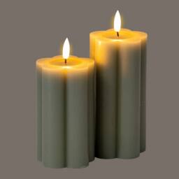 Lemon Pavilion Furniture and Decor Natural Glow 2.75x5 Pillar LED Candle - Plastic - L7xW7xH12 cm - Grey - thumbnail 4