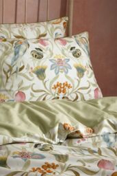 Edinburgh Weavers Songbird Floral Birds Luxury Cotton Piped Duvet Cover Set in Stone - Size: Double - thumbnail 2