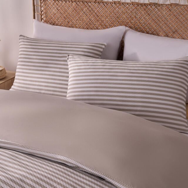OHS Waffle Embossed Stripes Reversible Duvet Cover with Pillowcase in Natural - Size: Double - image 1