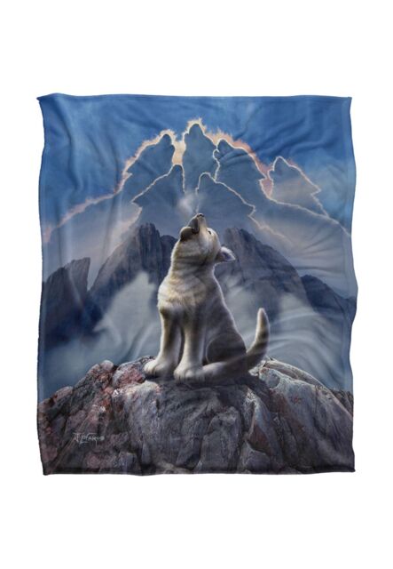 JQ Licensing Jlo Baby Wolf Howling Silky Touch Super Soft Throw Blanket 152 X 127 cm in White - image 1