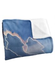 JQ Licensing Jlo Baby Wolf Howling Silky Touch Super Soft Throw Blanket 152 X 127 cm in White - thumbnail 3
