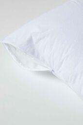 Homescapes Terry Towelling Waterproof Pillow Protectors 80 x 80 cm, Pack of 4 in White - Size: 80 x 80 cm - thumbnail 4