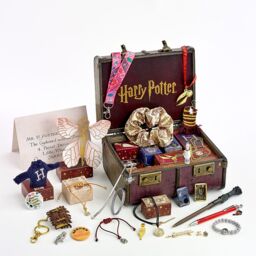 Menkind Harry Potter Magical Trunk Charming Surprises Advent Calendar in Brown - thumbnail 2