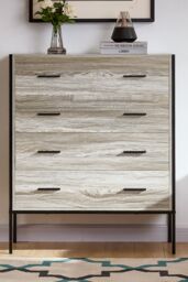 Home Discount Vida Designs Brooklyn 4 Drawer Bedside Cabinet Chest Of Drawers Storage Bedroom Furniture in Grey - thumbnail 2