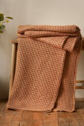 Pineapple Elephant 'Jaipur Chunky Waffle' Cotton Blanket Throw in Terracotta - Size: 150 cm × 200 cm - thumbnail 1