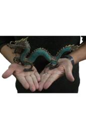 KDMD Fengshui Brass Dragon with Ball Ornament - 27cm, Elegant Home Decor in Turquoise - thumbnail 2