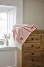 The Lyndon Company Arcadia Throw Supersoft 470gsm Jacquard Throw in Pink - Size: 130 cm x 170 cm