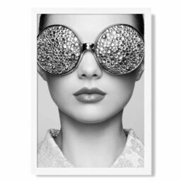 ARTZE Girl with Silver Bling Sunglasses Fashion Black & White Photo Framed Print SIZE: A2 with White Frame - Size: A4