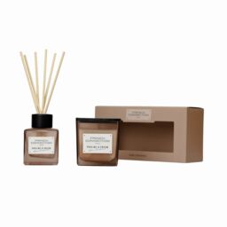 French Connection Praline & Cream 220G Candle & 100ML Reed Diffuser Gift Set Square Design in Light Brown - Size: 2 Pack - thumbnail 3