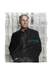 ViacomCBS/Nickelodeon NCIS Glass Wall Silky Touch Super Soft Throw Blanket 152 X 127 cm in White