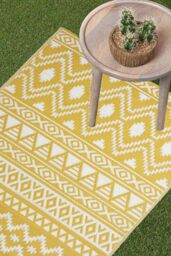 Homescapes Luxury Outdoor Rug Waterproof Reversible for Garden, Yellow Anna Aztec - Size: 75 cm x 200 cm - thumbnail 2