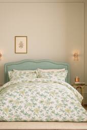 V&A 'Peony Blossom' Cotton Duvet Cover Set in Green - Size: Super King