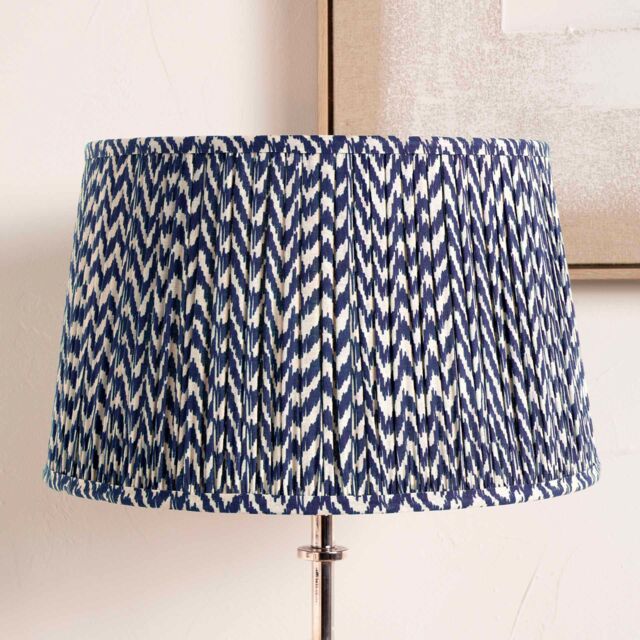 Ruma Navy Blue Chevron Tapered Pleat Shade for Floor Lamps - Size: 20 inches - image 1